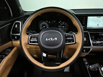 2022 Kia Sorento с пробегом 105 949 км