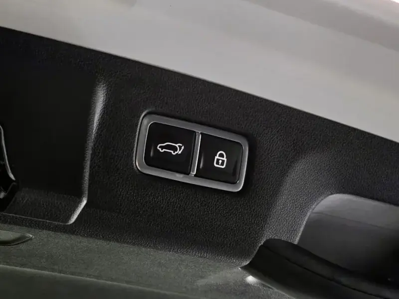 2022 Kia Sorento с пробегом 105 949 км