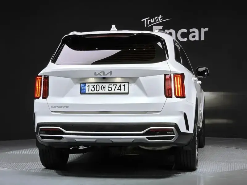 2023 Kia Sorento с пробегом 90 751 км