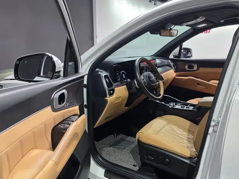 2023 Kia Sorento с пробегом 90 751 км