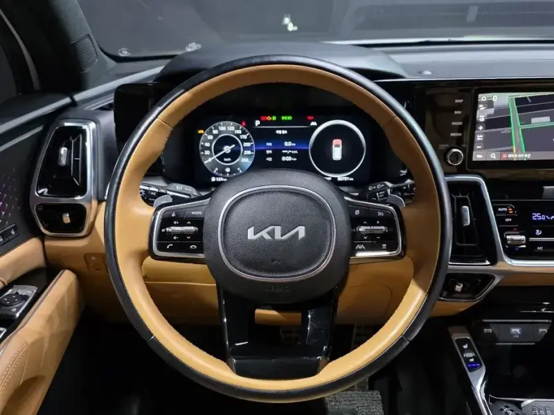2023 Kia Sorento с пробегом 90 751 км