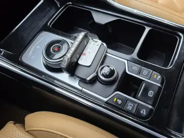 2020 Kia Sorento с пробегом 137 325 км