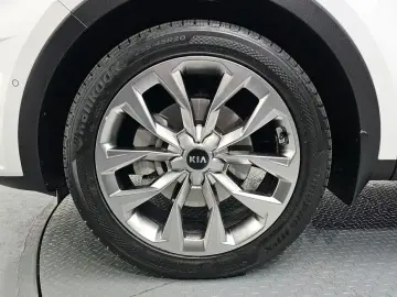 2020 Kia Sorento с пробегом 75 842 км