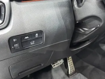 2020 Kia Sorento с пробегом 75 842 км