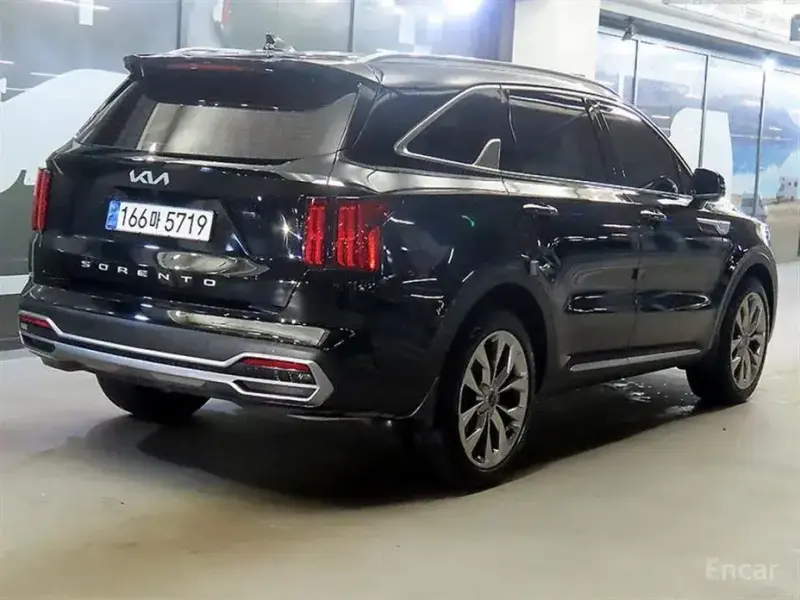 2022 Kia Sorento с пробегом 100 424 км