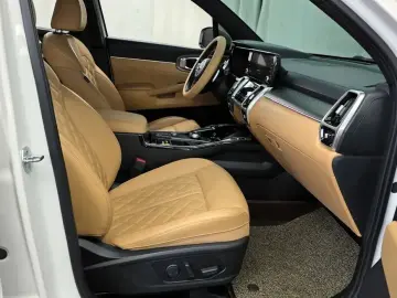 2021 Kia Sorento с пробегом 122 541 км