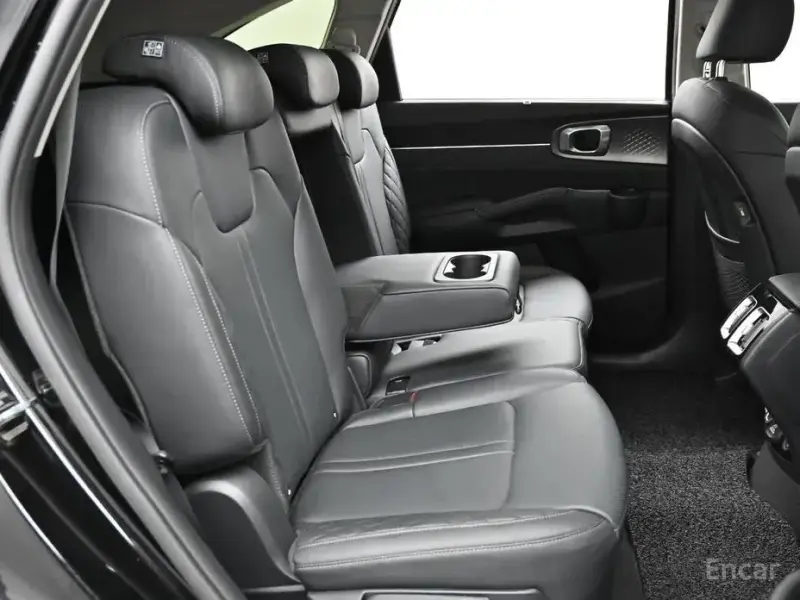 2022 Kia Sorento с пробегом 27 667 км