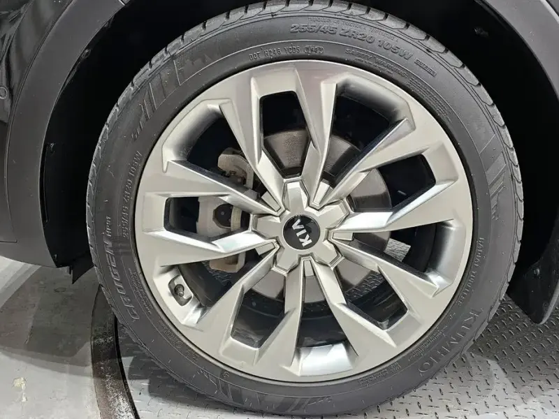 2020 Kia Sorento с пробегом 84 121 км