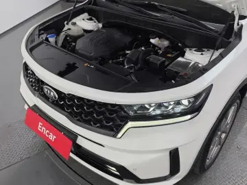 2020 Kia Sorento с пробегом 63 618 км