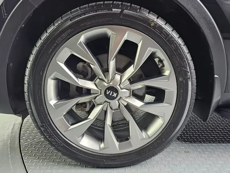 2020 Kia Sorento с пробегом 129 659 км