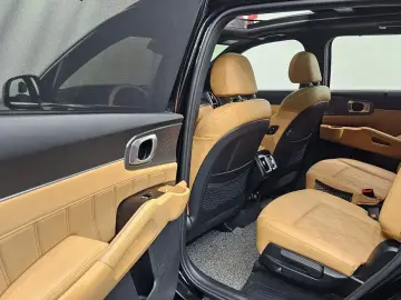 2020 Kia Sorento с пробегом 129 659 км