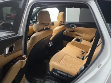 2020 Kia Sorento с пробегом 75 272 км