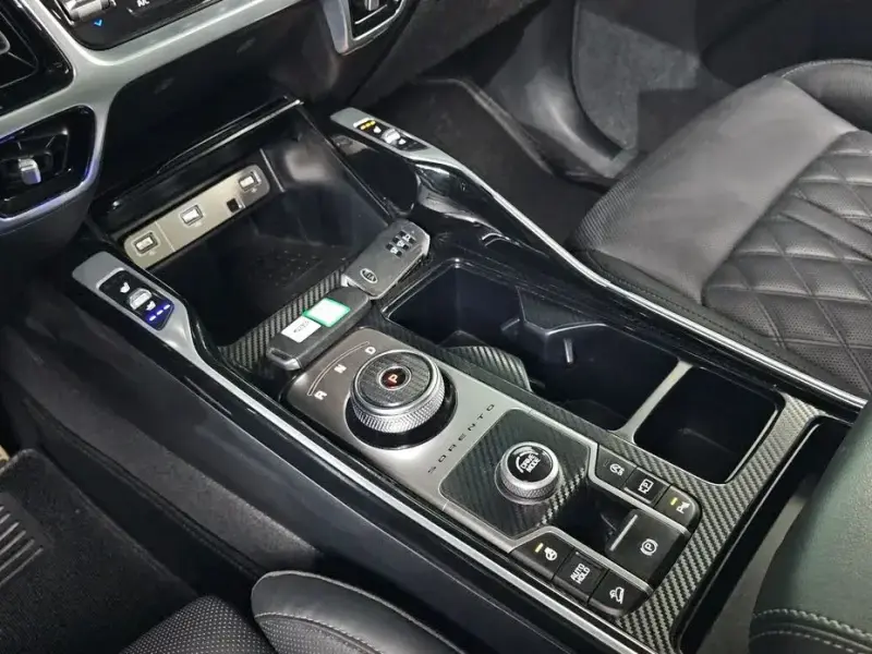 2020 Kia Sorento с пробегом 120 854 км