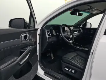 2020 Kia Sorento с пробегом 120 854 км