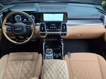 2022 Kia Sorento с пробегом 8 415 км