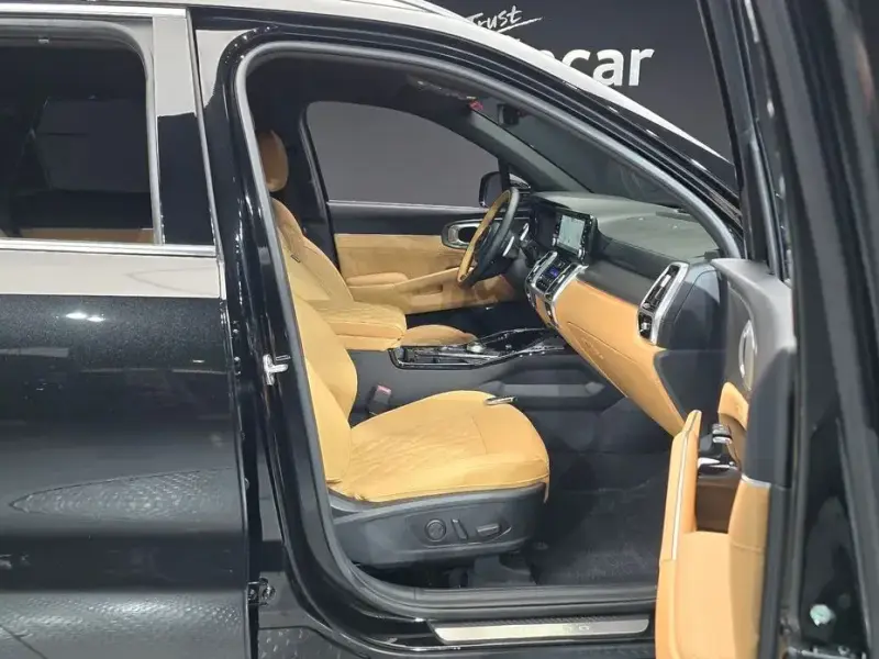 2022 Kia Sorento с пробегом 8 415 км