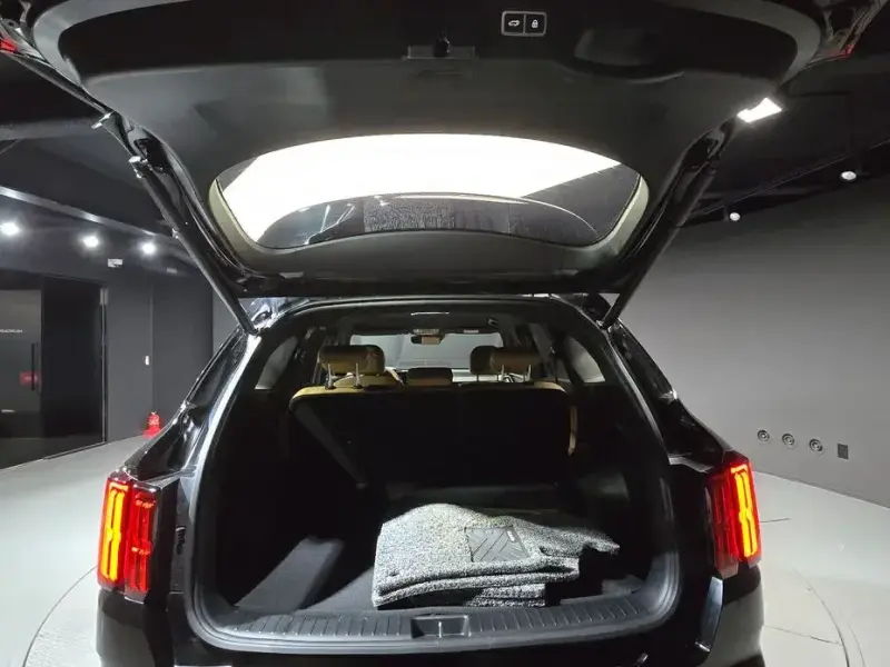 2022 Kia Sorento с пробегом 8 415 км