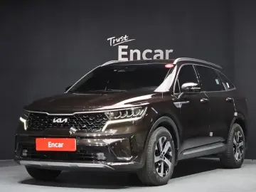 2023 Kia Sorento с пробегом 114 204 км