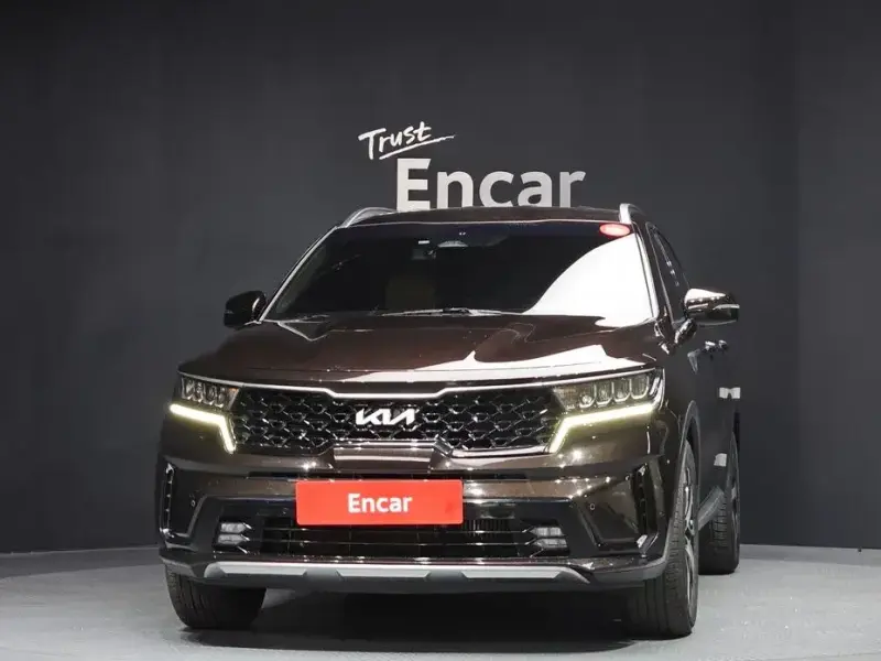 2023 Kia Sorento с пробегом 114 204 км