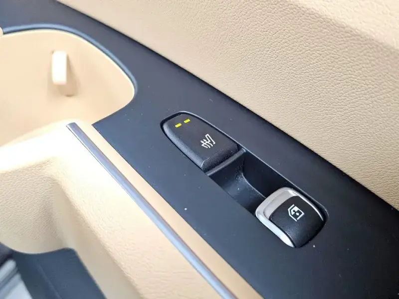 2023 Kia Sorento с пробегом 114 204 км
