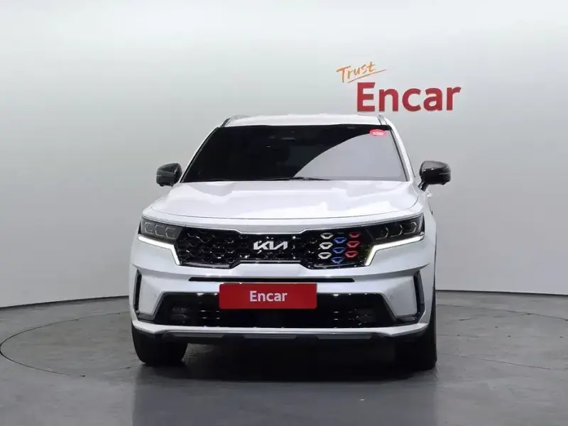 2023 Kia Sorento с пробегом 41 206 км