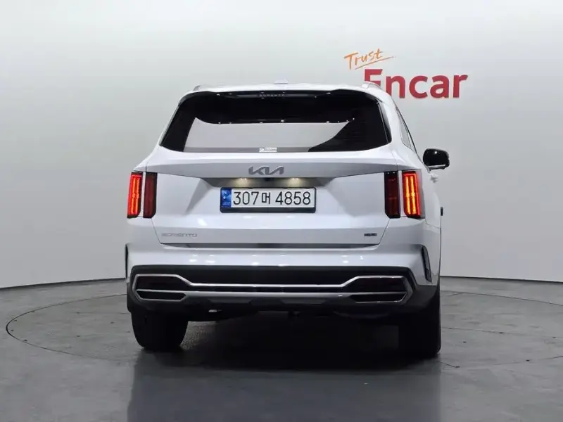 2023 Kia Sorento с пробегом 41 206 км