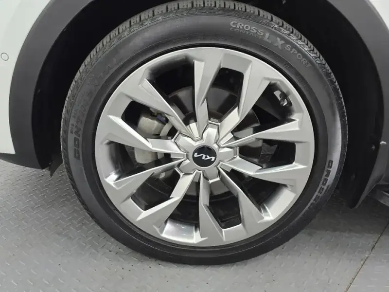 2023 Kia Sorento с пробегом 41 206 км