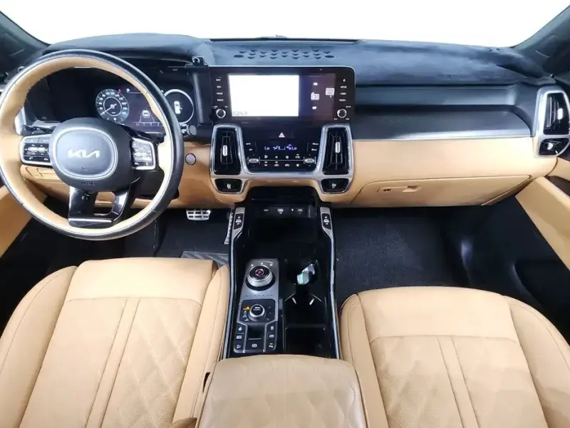 2023 Kia Sorento с пробегом 71 363 км