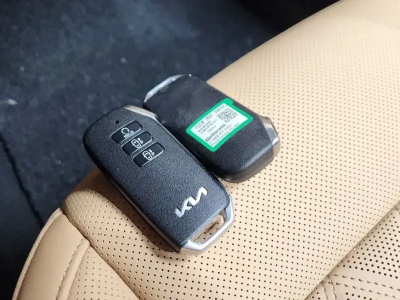 2023 Kia Sorento с пробегом 71 363 км