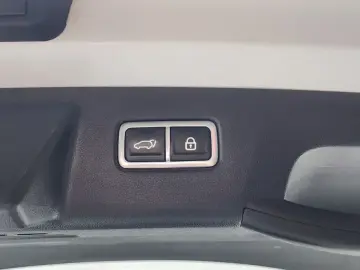 2023 Kia Sorento с пробегом 71 363 км