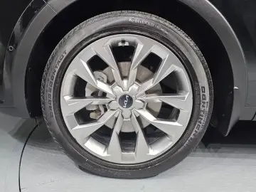 2023 Kia Sorento с пробегом 87 546 км
