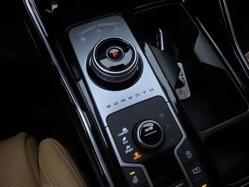 2023 Kia Sorento с пробегом 87 546 км