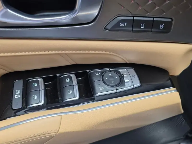 2023 Kia Sorento с пробегом 87 546 км