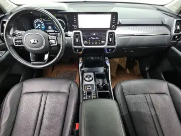 2020 Kia Sorento с пробегом 112 982 км