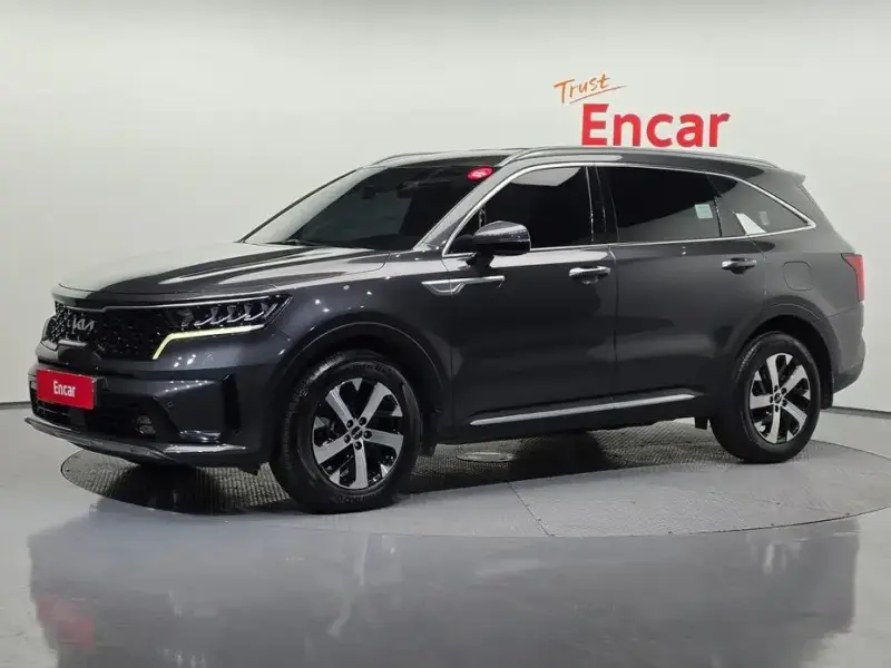 2023 Kia Sorento с пробегом 101 728 км