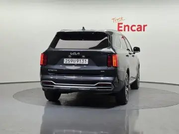 2023 Kia Sorento с пробегом 101 728 км