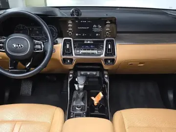 2020 Kia Sorento с пробегом 17 372 км