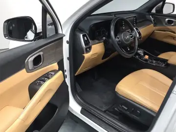 2020 Kia Sorento с пробегом 17 372 км
