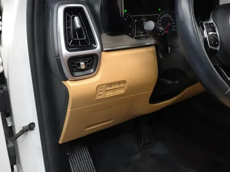 2020 Kia Sorento с пробегом 17 372 км