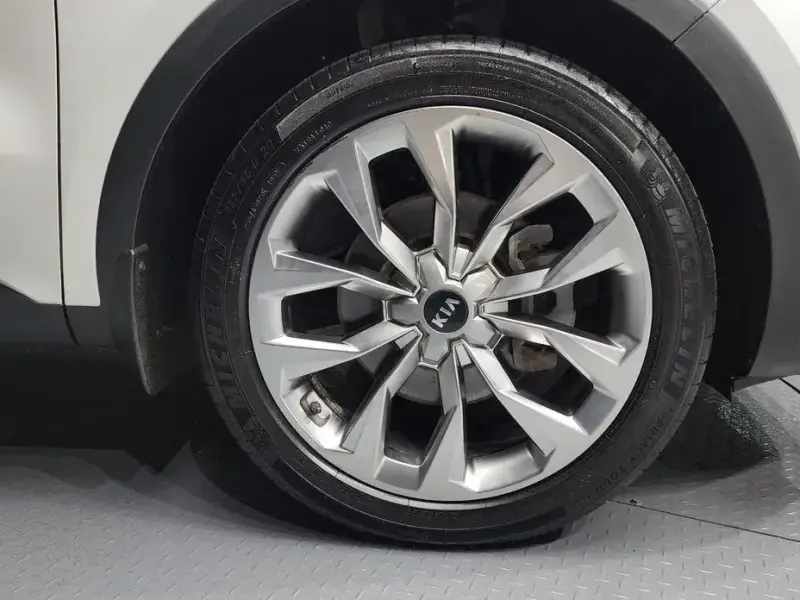2021 Kia Sorento с пробегом 43 715 км