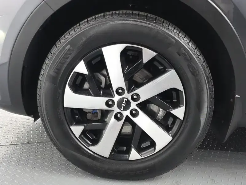 2022 Kia Sorento с пробегом 142 710 км