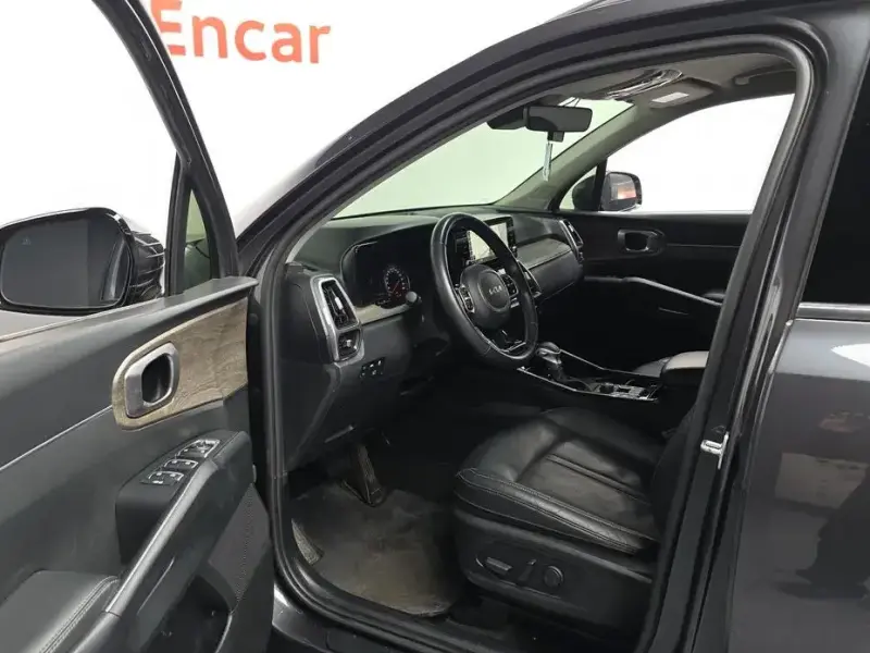 2022 Kia Sorento с пробегом 142 710 км