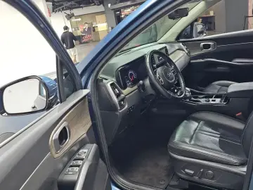 2021 Kia Sorento с пробегом 72 542 км