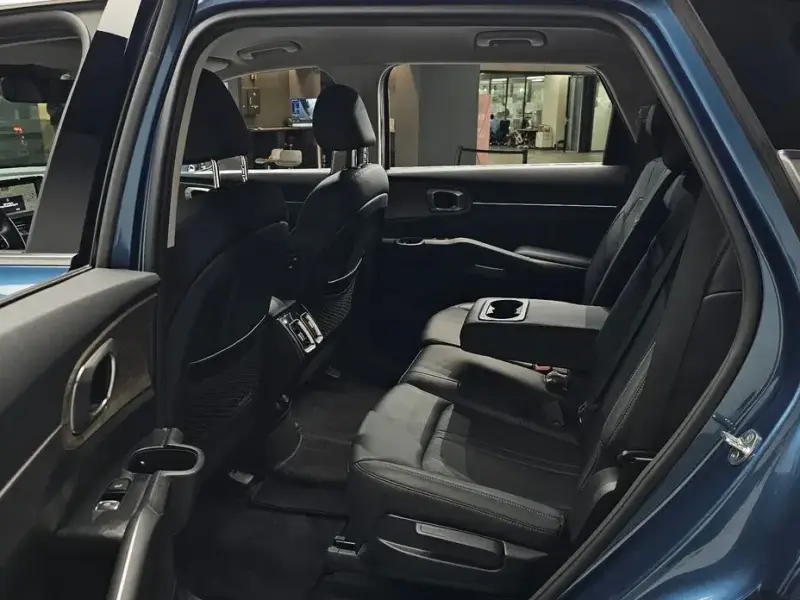 2021 Kia Sorento с пробегом 72 542 км