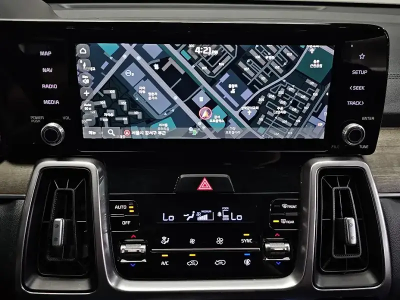 2021 Kia Sorento с пробегом 72 542 км