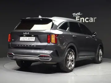 2022 Kia Sorento с пробегом 53 031 км