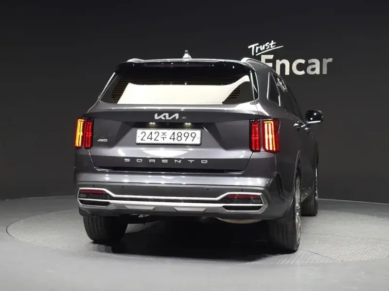 2022 Kia Sorento с пробегом 53 031 км