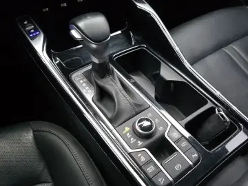 2023 Kia Sorento с пробегом 92 290 км