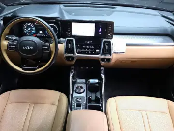 2022 Kia Sorento с пробегом 53 031 км