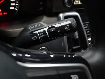 2023 Kia Sorento с пробегом 92 290 км
